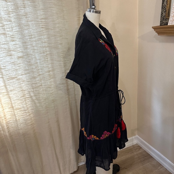CAROLINA K Natalie Black Embroidered Shirt Dress Size Medium - Picture 8 of 11